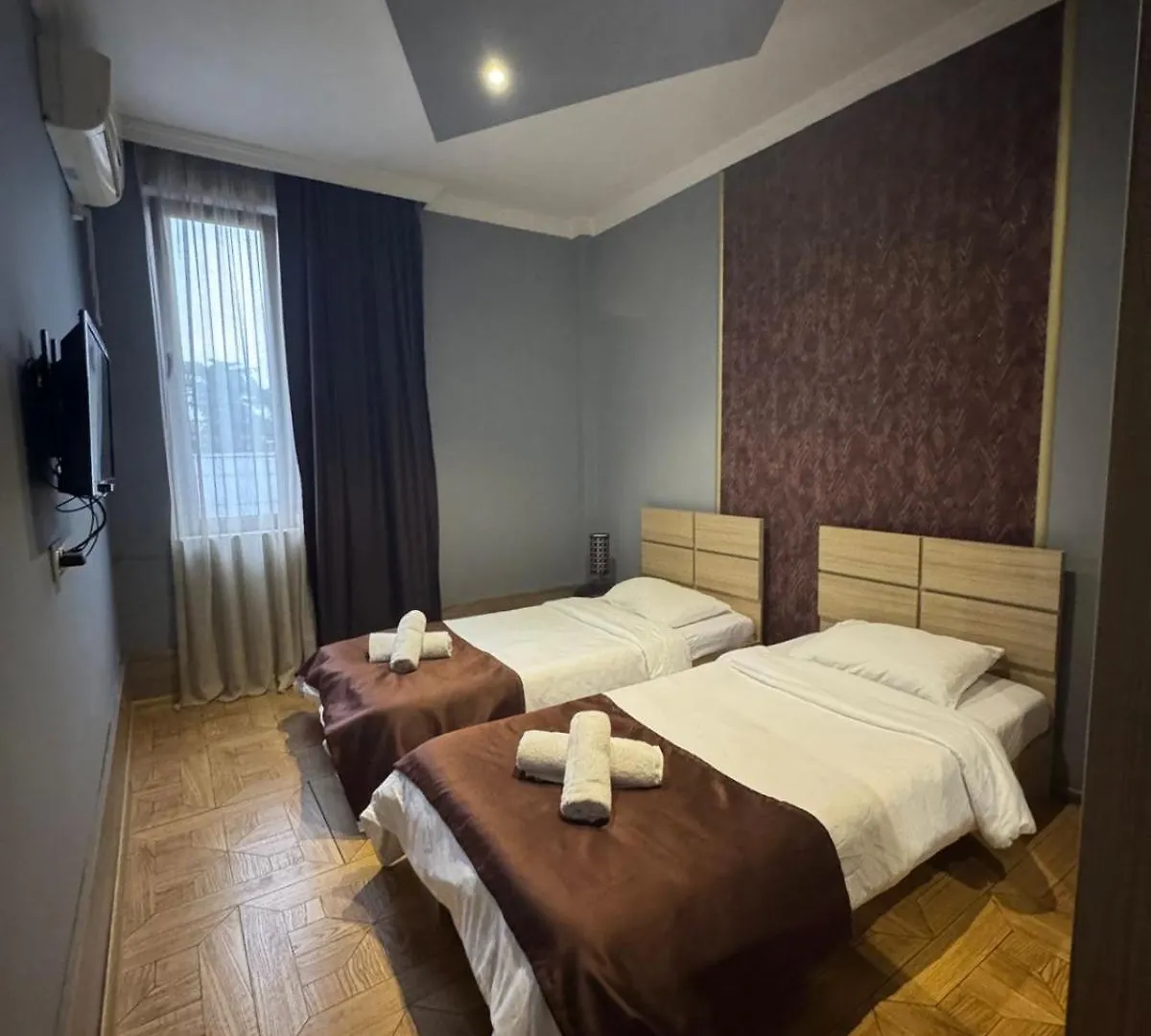 Hotel Elite Batumi 3*,